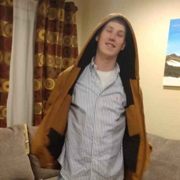 Meet your Posher, Alex - Picture 1 of 1